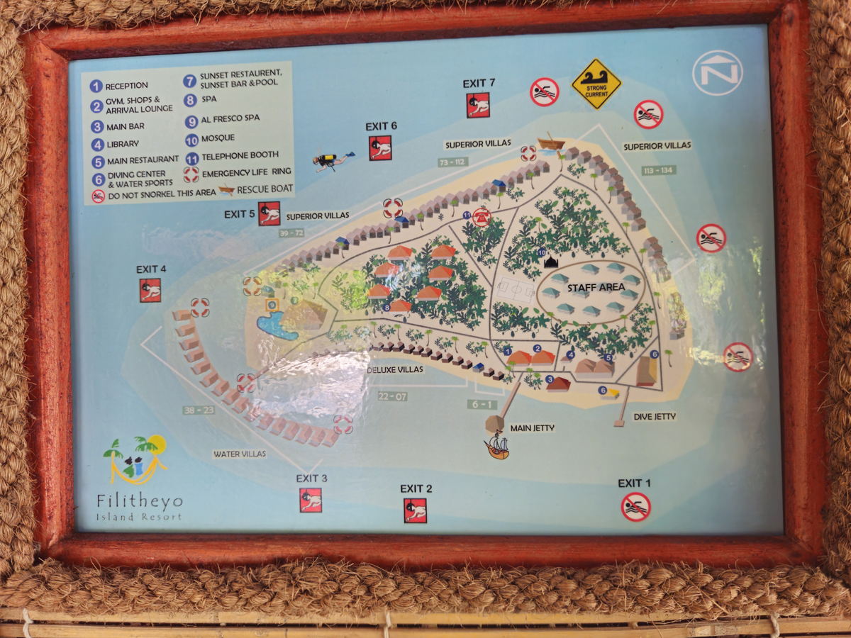 Inselkarte mit Zugang zum Hausriff