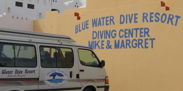 Blue Water Dive Resort